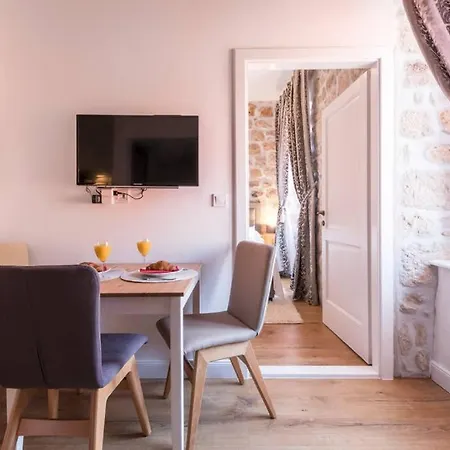 The Saint Blaise Swanky Heritage Appartement